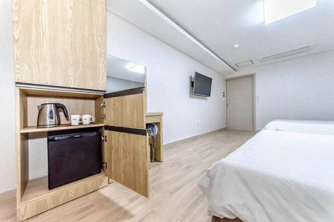 Sh Jungmoon City Stay Seogwipo Eksteriør billede