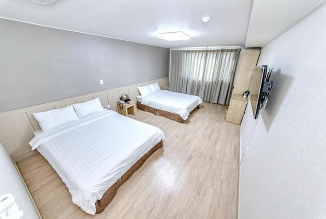 Sh Jungmoon City Stay Seogwipo Eksteriør billede